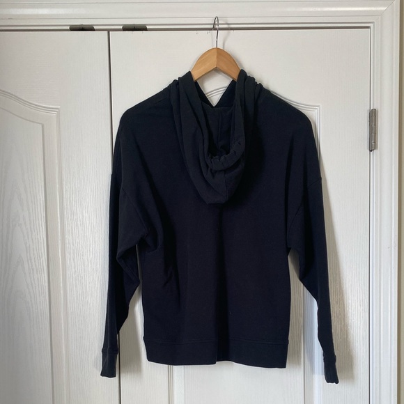 NWOT UGG Women's Black Hoodie/Sweater - Picture 2 of 7